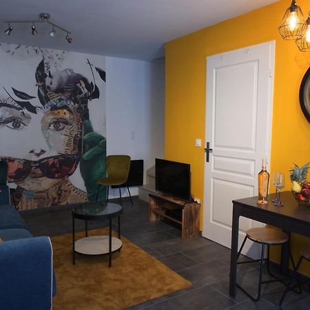 Duplex Charmant Idealement Situe Дол Екстериор снимка